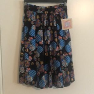 LuLaRoe Madison shirt